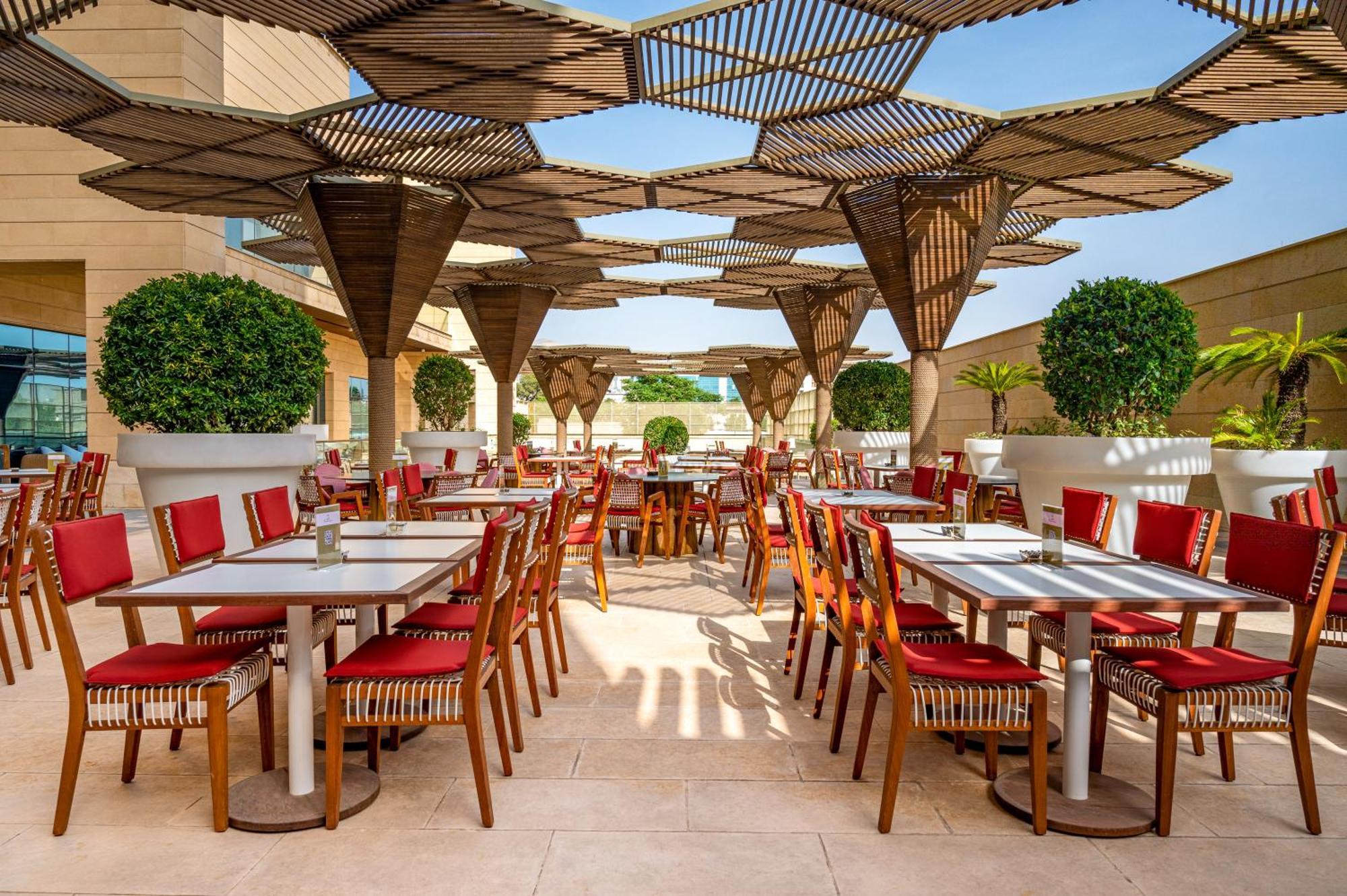 Slemani Rotana Hotel Sulaymaniyah Exterior photo